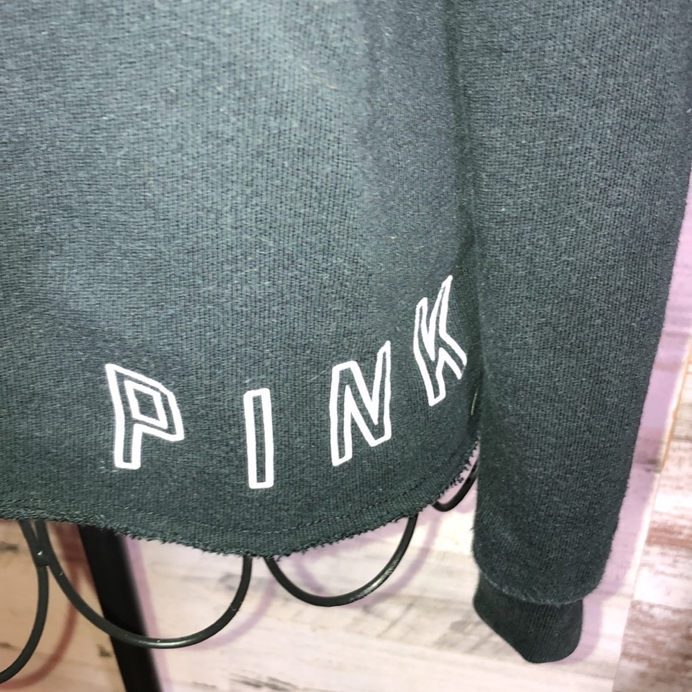 Pink Victoria's Secret sweatshirt crew neck top size medium black and white​​​ - Picture 2 of 6